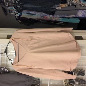 Like new condition long sleeve waffle hoodie tee